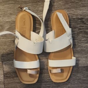 TOMS Freya Off White/Rose GOLD Women's Leather Sandals